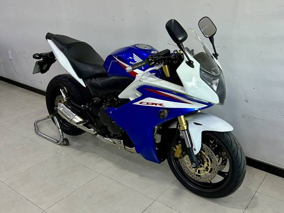 HONDA CBR 600F 