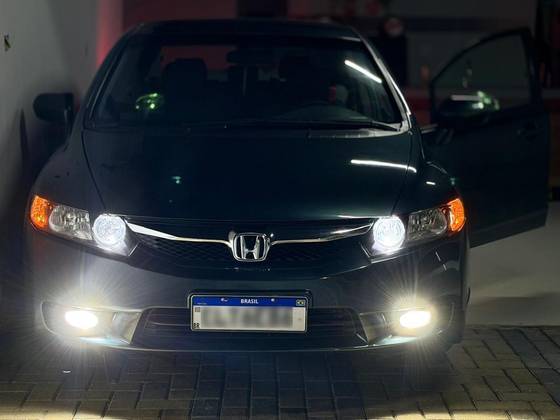 HONDA CIVIC 1.8 LXS 16V FLEX 4P AUTOMÁTICO