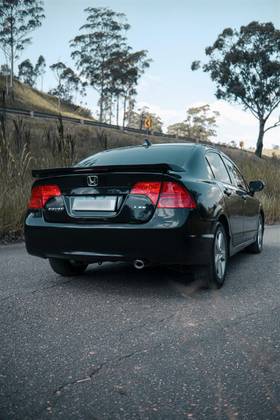 HONDA CIVIC 1.8 LXS 16V GASOLINA 4P MANUAL