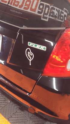 HONDA-FIT-2010