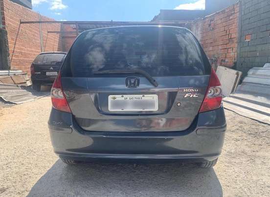 HONDA-FIT-2004