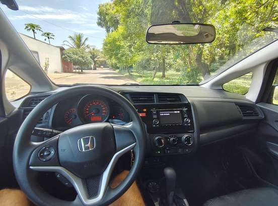 HONDA-FIT-2014