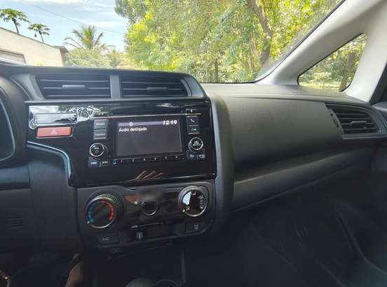 HONDA-FIT-2014