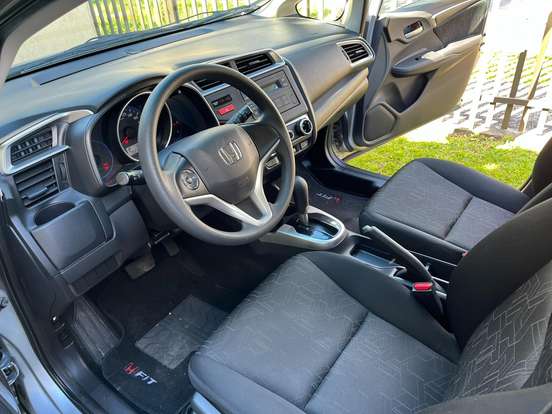 HONDA-FIT-2016