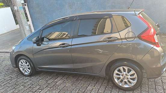 HONDA-FIT-2018