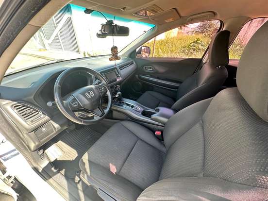 HONDA-HR-V-2016