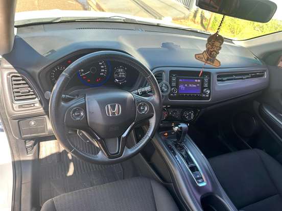 HONDA-HR-V-2016