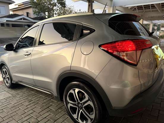 HONDA-HR-V-2017