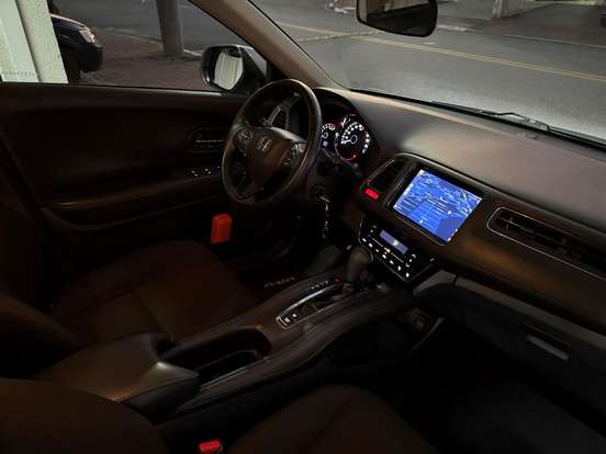 HONDA-HR-V-2017