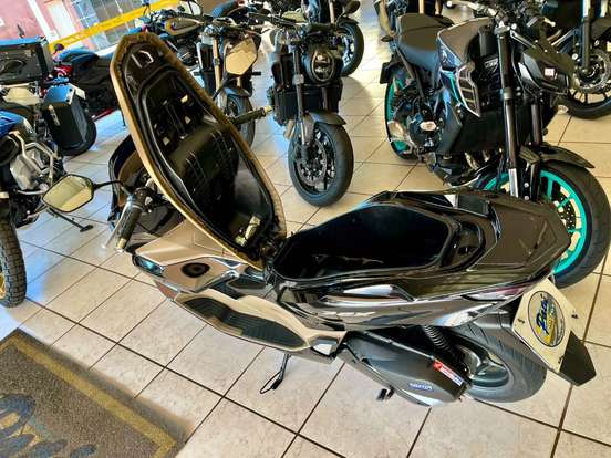 HONDA-PCX 160 DLX HONDA-PCX 160 DLX-2026