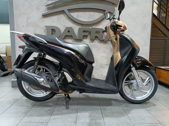 HONDA SH 150i DLX 