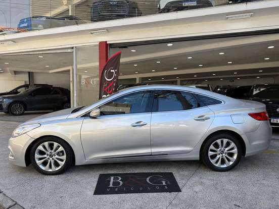 HYUNDAI-AZERA-3.0 MPFI GLS V6 24V GASOLINA 4P AUTOMÁTICO HYUNDAI-AZERA-2013