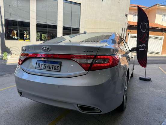 HYUNDAI-AZERA-2013