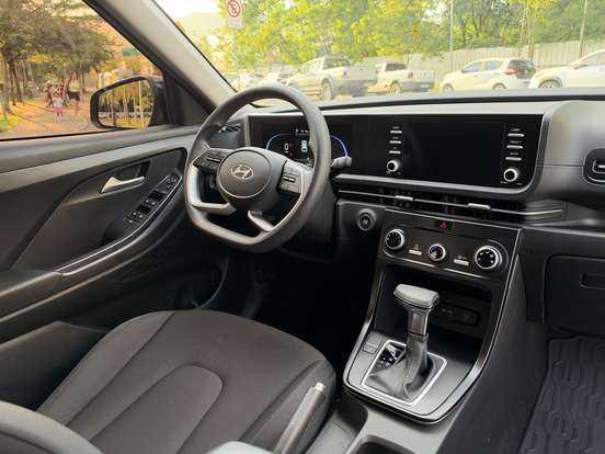 HYUNDAI-CRETA-2024