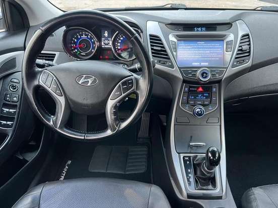 HYUNDAI-ELANTRA-2014