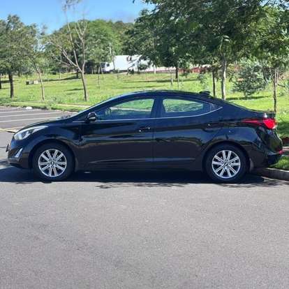 HYUNDAI-ELANTRA-2013