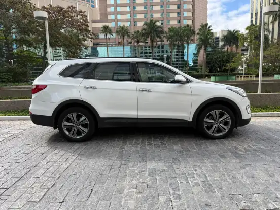HYUNDAI-GRAND SANTA FÉ-2014