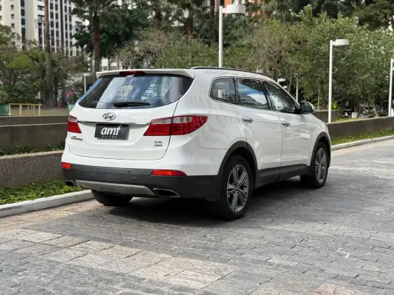 HYUNDAI-GRAND SANTA FÉ-3.3 MPFI V6 4WD GASOLINA 4P AUTOMÁTICO HYUNDAI-GRAND SANTA FÉ-2014