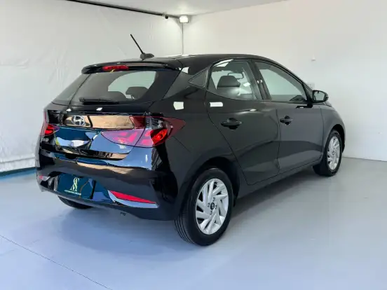 HYUNDAI-HB20-2021