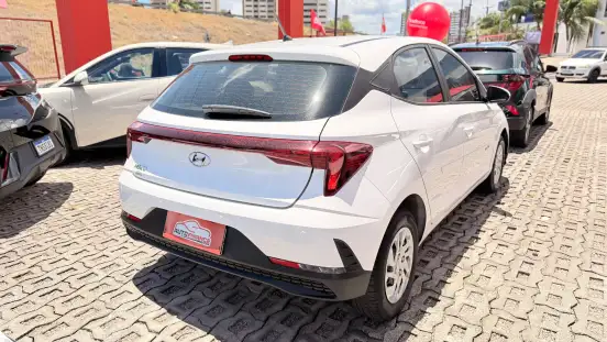 HYUNDAI-HB20-2022