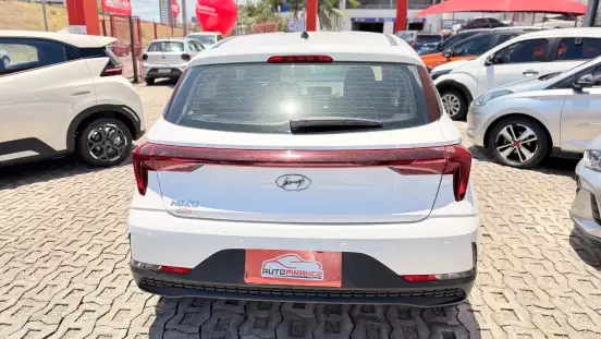 HYUNDAI-HB20-2022