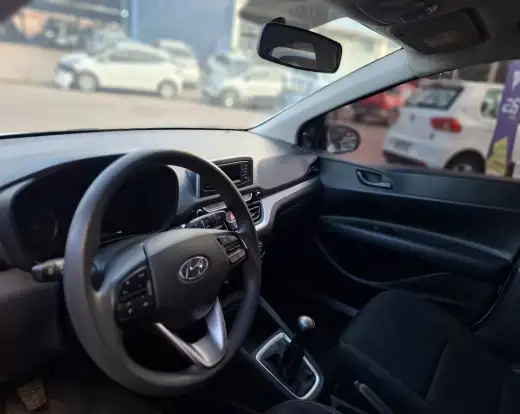 HYUNDAI-HB20-2022