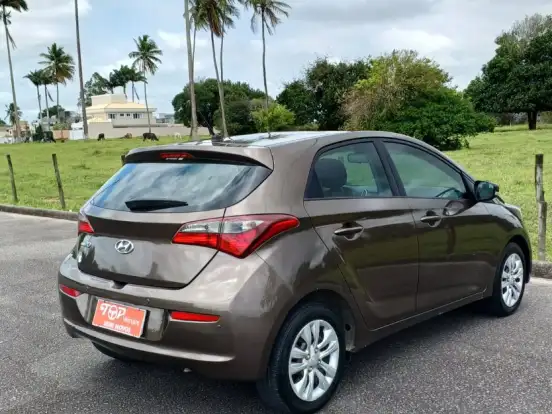 HYUNDAI-HB20-1.0 COMFORT 12V FLEX 4P MANUAL HYUNDAI-HB20-2018