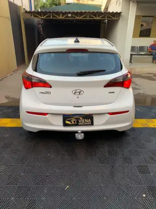 HYUNDAI-HB20-2019