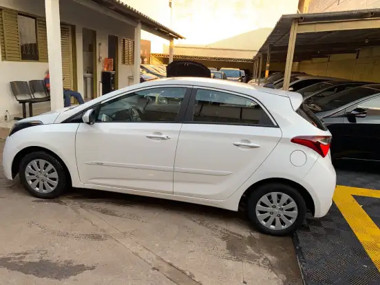 HYUNDAI-HB20-2019