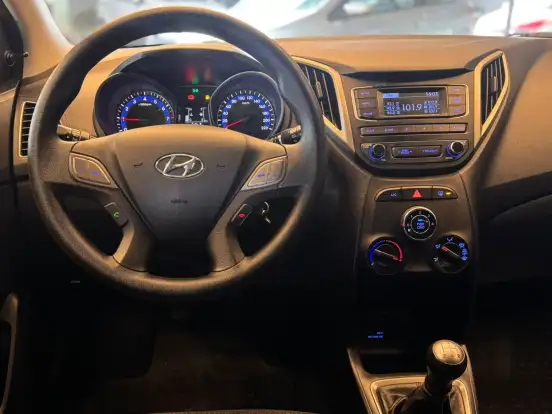 HYUNDAI-HB20-2018