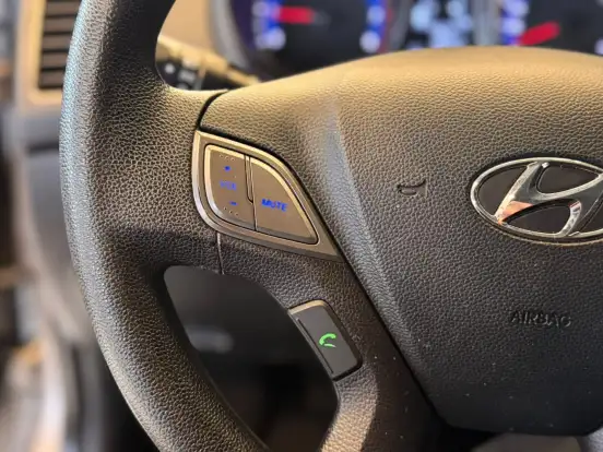 HYUNDAI-HB20-2018