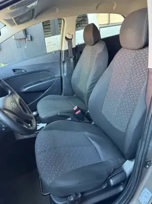 HYUNDAI-HB20-2018