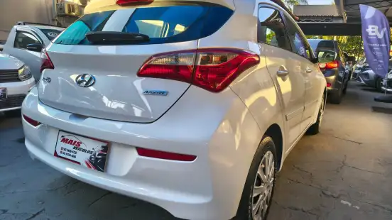 HYUNDAI-HB20-2016