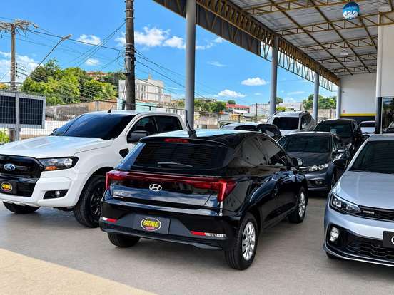 HYUNDAI-HB20-2022