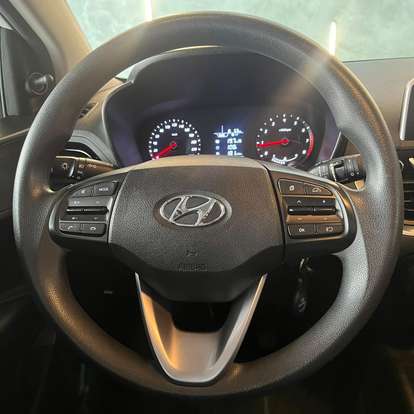 HYUNDAI-HB20-2023