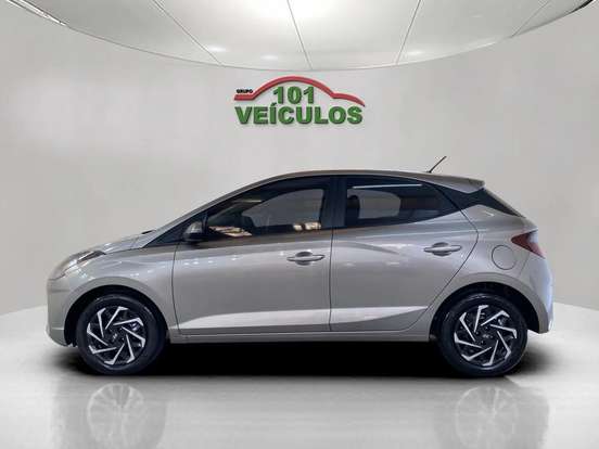 HYUNDAI-HB20-2022