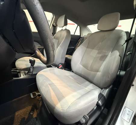 HYUNDAI-HB20-2014