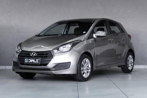 HYUNDAI HB20 1.0 COMFORT 12V FLEX 4P MANUAL