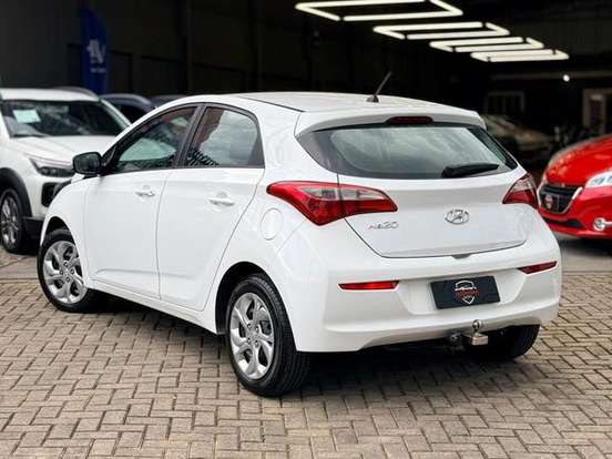 HYUNDAI-HB20-1.0 COMFORT 12V FLEX 4P MANUAL HYUNDAI-HB20-2017