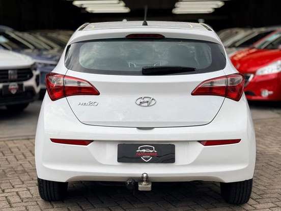HYUNDAI-HB20-1.0 COMFORT 12V FLEX 4P MANUAL HYUNDAI-HB20-2017