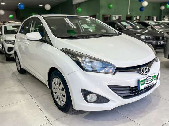 HYUNDAI-HB20-2013
