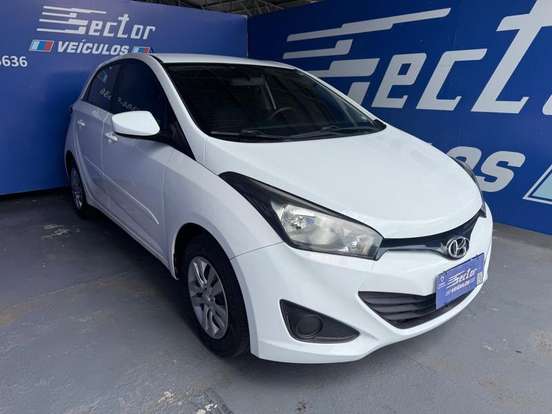 HYUNDAI-HB20-2015