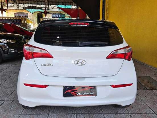 HYUNDAI-HB20-1.0 COMFORT PLUS 12V FLEX 4P MANUAL HYUNDAI-HB20-2017