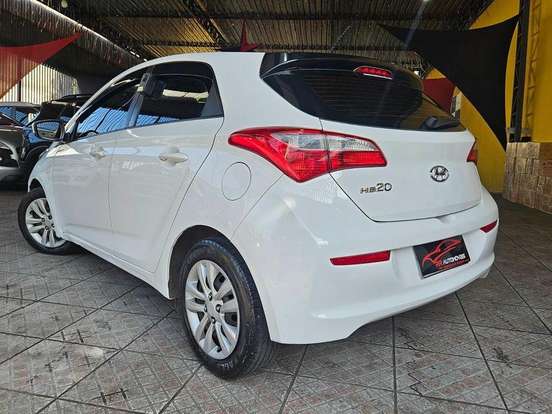 HYUNDAI-HB20-1.0 COMFORT PLUS 12V FLEX 4P MANUAL HYUNDAI-HB20-2017
