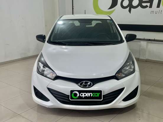 HYUNDAI-HB20-2015