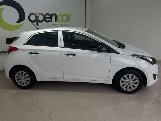 HYUNDAI-HB20-1.0 COMFORT STYLE 12V FLEX 4P MANUAL HYUNDAI-HB20-2015