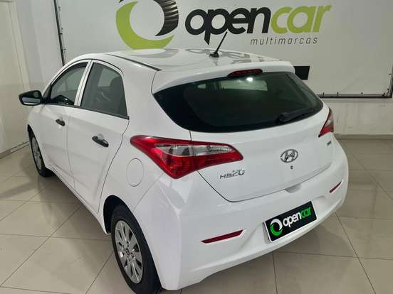 HYUNDAI-HB20-1.0 COMFORT STYLE 12V FLEX 4P MANUAL HYUNDAI-HB20-2015