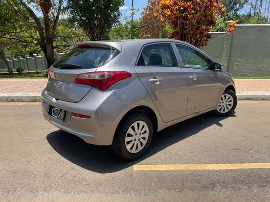 HYUNDAI-HB20-2017