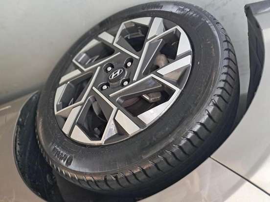 HYUNDAI-HB20-1.0 TGDI FLEX COMFORT AUTOMÁTICO HYUNDAI-HB20-2024