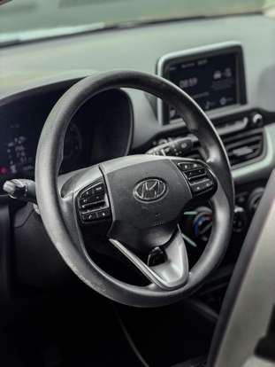 HYUNDAI-HB20-2023